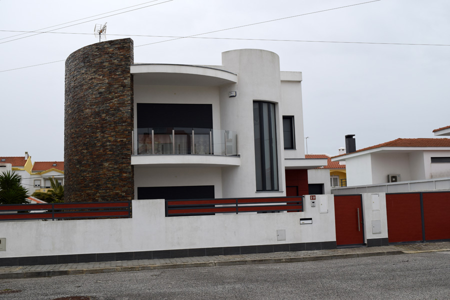 Moradia V3 em Valadares, Corroios